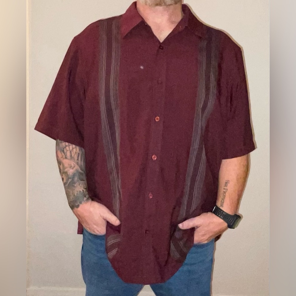 Haggar Men's Dark Red Short Sleeve Shirt
